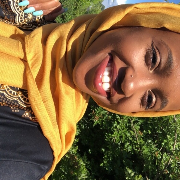 Meet your Posher, Nimo - Picture 1 of 1